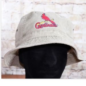 cardinals bucket hat
